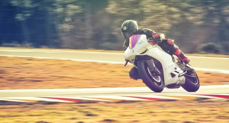 Ducati Monster 821 – Immaculate...